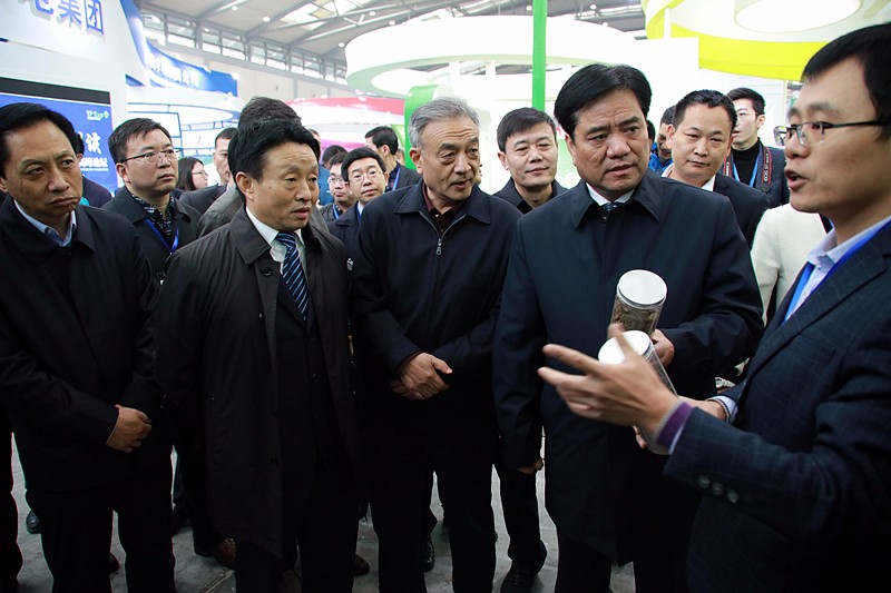 张道宏李冬玉出席2017第三届西安国际环保产业博览会|熊良虎致辞 张道宏李冬玉出席2017第三届西安国际环保产业博览会|熊良虎致辞