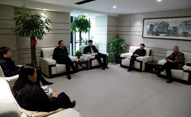 熊良虎会见裕川环境科技公司董事长刘成林 熊良虎会见裕川环境科技公司董事长刘成林