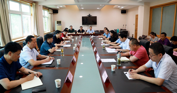 熊良虎拜会渭南市生态环境局党委书记、局长左俊 熊良虎拜会渭南市生态环境局党委书记、局长左俊