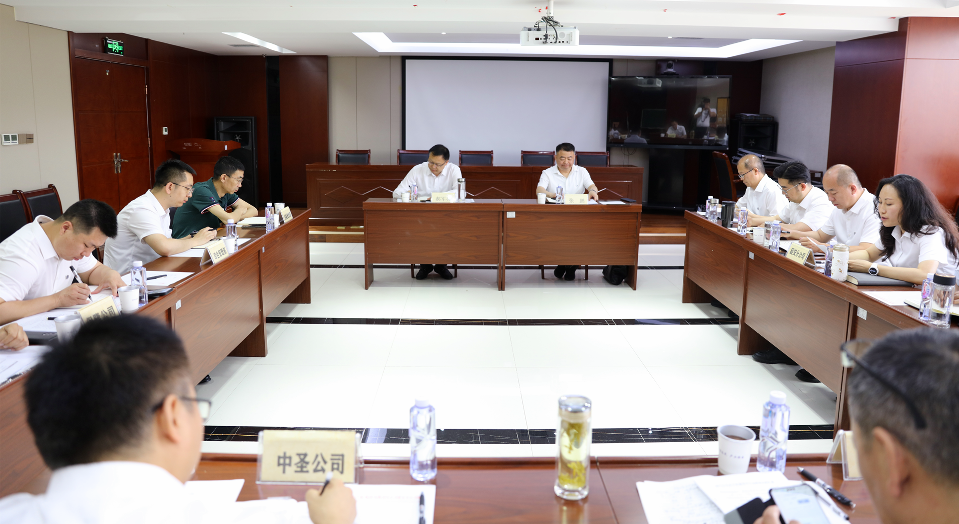 郝军亮调研督导集团延安片区企业稳增长情况 郝军亮调研督导集团延安片区企业稳增长情况