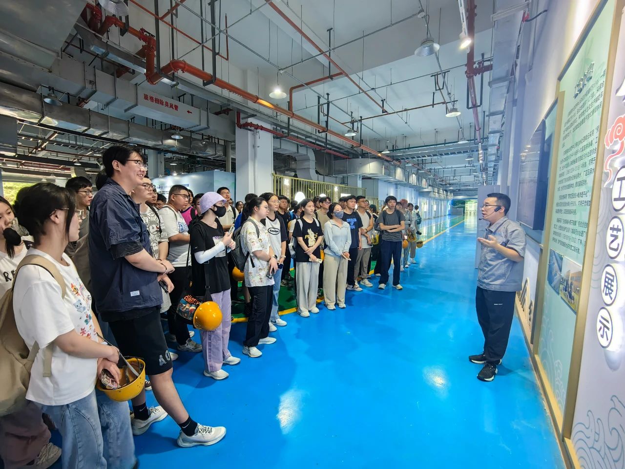 校企合作|水环境公司白鹿原水生态中心与西安建筑科技大学举行校企合作签约暨实践教育基地授牌仪式 校企合作|水环境公司白鹿原水生态中心与西安建筑科技大学举行校企合作签约暨实践教育基地授牌仪式