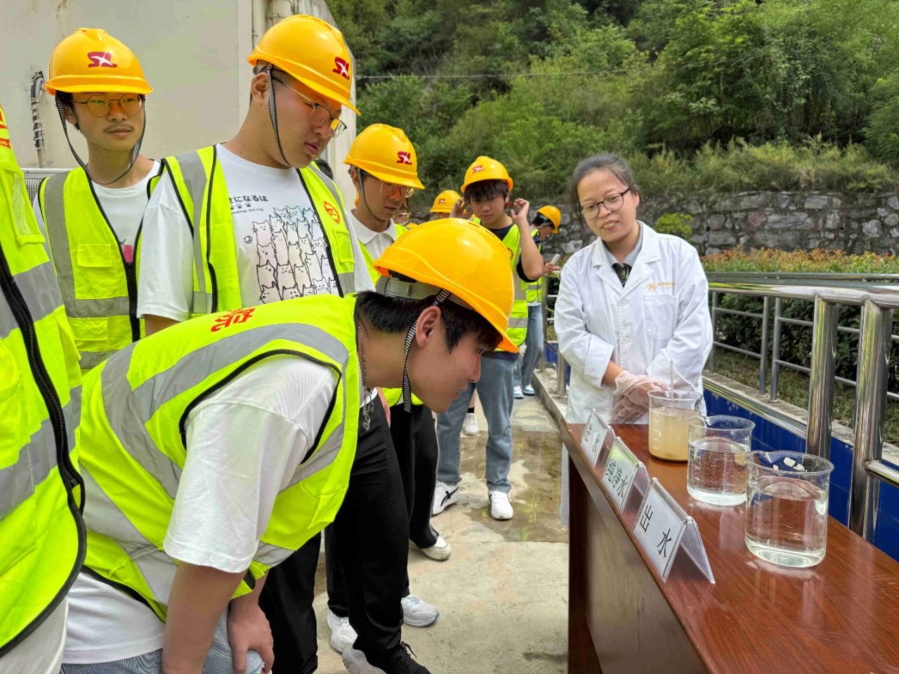 社会责任｜水环境公司开展“党建引领促发展 环保教育共成长”公众开放日活动