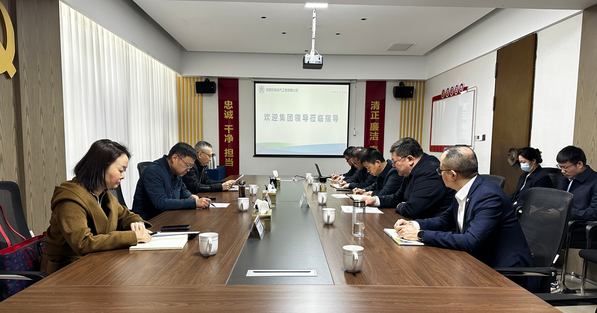 宋世杰在油气工程公司督导重点项目建设和生产经营工作 宋世杰在油气工程公司督导重点项目建设和生产经营工作